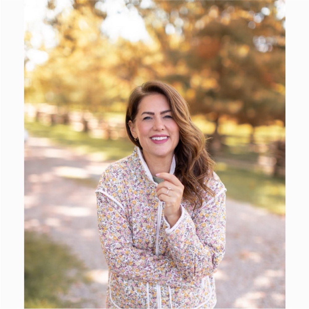 Jillian Harris x Joe Fresh Collab Spring Floral Quilted Jacket — size S